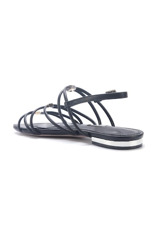 Nine West Marcela 5fx Siyah Kadın Düz Sandalet 000000000101928974 Siyah