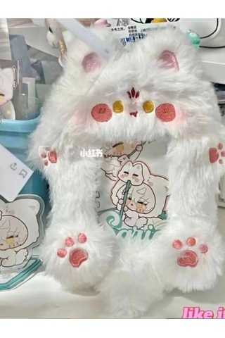 Red New Year Peluş Rozet 330496024