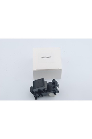 Cam Açma Anahtarı Corolla 08-19/auris/yaris/rav4 06-20 Nord Ön R/arka R/l İçi