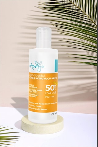 Aselya Akneye Eğilimli Ciltler için Leke Karşıtı Güneş Kremi SPF50+ 100 ML