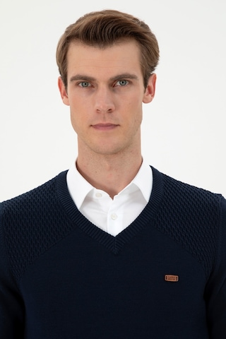 U.S. Polo Assn. Erkek Slim Fit V Yaka Lacivert Kazak 50297063-VR033