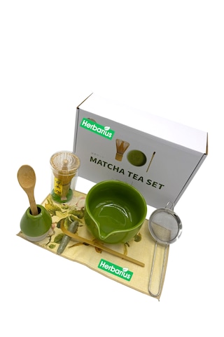 Herbarius 8 Parça Çiçek Desenli Balık Sırtı Kabartmalı Fıstık Yeşili Renk Matcha Çayı Hazırlama Seti - Geleneksel Japon Matcha Seti