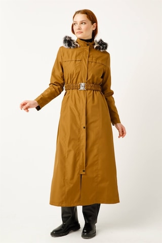 Üst Bölümü Dikiş Detaylı İçi Kürk Kaplı Bondit Parka Taba-taba Taba