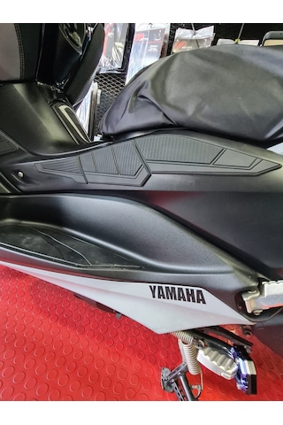 Yamaha Xmax 2018/2022 Grenaj Kauçuk Koruma Ped
