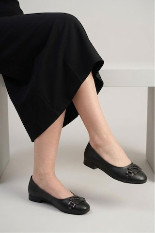 Papuçcity Fendi 03417 Kadın Günlük Tokalı Babet Sıyah