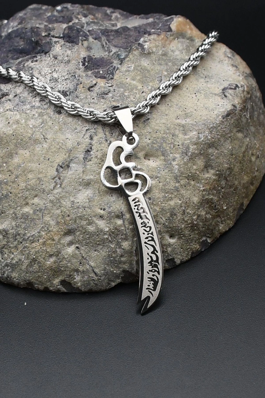 La Feta İlla Ali La Seyfe İlla Zülfikar Yazlı Kolye Paslanmaz Çelik Zincir 3mm 902306 Gümüş