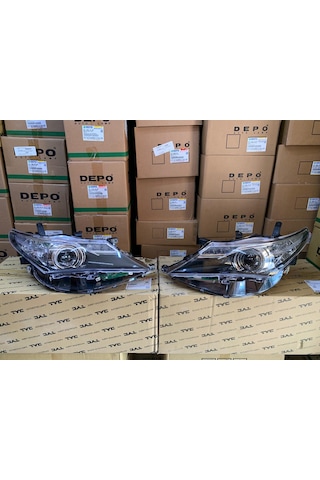 Toyota Auris 2013-2015 Arası Tyc Marka Ledli Sağ Ve Sol Far Takım 81130-02j61 / 81170-02j61
