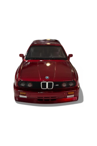 Hobbiez World 1/24 Bmw E30 M3 - Red