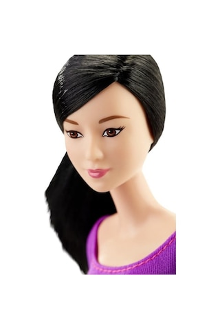 Barbie Mor Tişörtlü Sonsuz Hareket Bebeği Dhl84