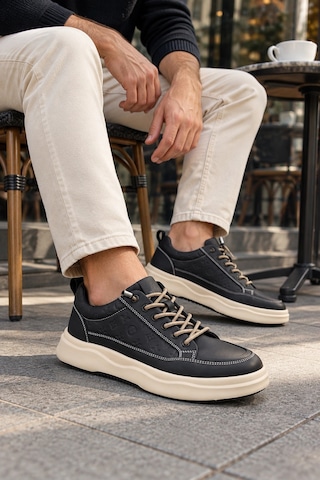 In Step Losta Erkek Siyah Deri Sneaker - Kalın Bej Tabanlı & Desen Detaylı Günlük Ayakkabı