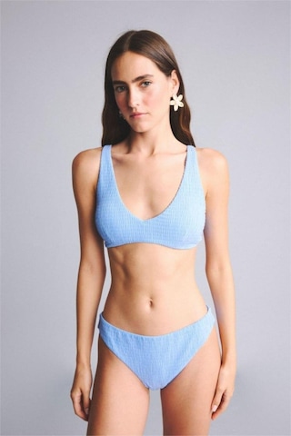 Defacto Regular Fıt Kırışık Dokulu Kumaş Mavi Bikini Alt G5349ax26smbe552 Mavi-be552