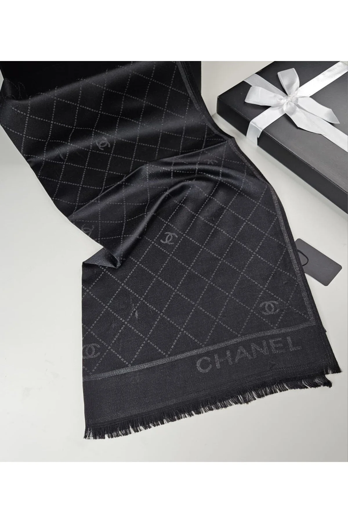 Miorel Scarfs Chnl Tema Simli Kaşmir İpek Şal Scarfs Cashmere Shawl Hijab Yeni Sezon Siyah