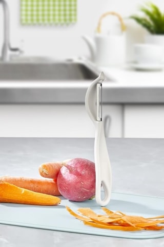 2 Adet Çok Amaçlı Yan Ve Sapan Soyacak, Meyve Sebze Paslanmaz Çelik Bıçaklı Soyucu 2 Li Set Beyaz