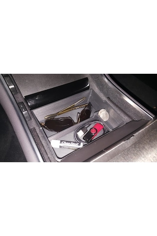 Tesla Model 3 Center Orta Konsal Düzenleyici 2