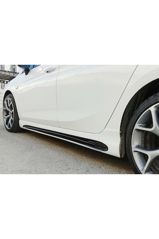 Opel Astra K Sport Marşpiyel Seti Mat Siyah Plastik 2015-2021