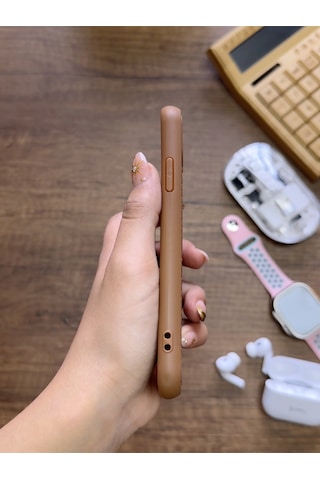 Apple iPhone Xs Max Uyumlu Premium Deri Dokulu Darbelere Karşı Dayanıklı Nazal Silikon Kılıf Kahverengi