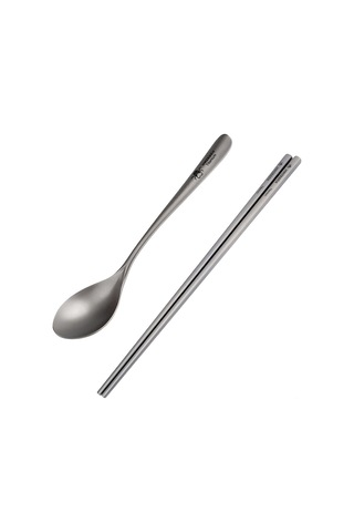 Mufunye Titanyum Çubuk Ve Kaşık Seti - 233mm Çubuk, 185mm Kaşık, Hafif Ve Dayanıklı Çok Renkli