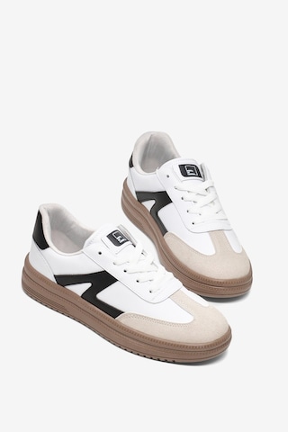 Tonny Black Rahat Kalıp Kauçuk Taban Bağcıklı Sneaker Kadın Beyaz Siyah Sneaker Tbtyldz005