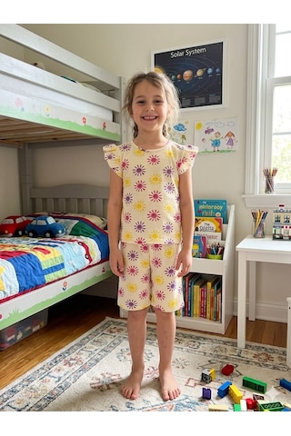Aliş Kids Kız Çocuk Pamuklu Sarı Güneş Desenli Kolları Fırfırlı Şortlu Yazlık Pijama Takımı