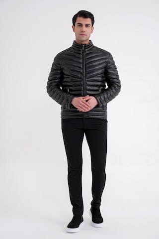 Slim Fit Hakim Yaka Yan Cepli Kaz Tüyü Siyah Şişme Mont Mt 176 Siyah