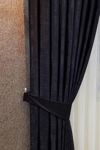 Siyah Soft Fon Perde Siyah