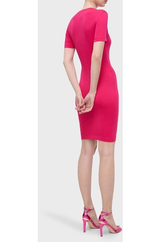 Versace Jeans Couture Bayan Elbise 76haot02 Cj03t G49 Fuşya