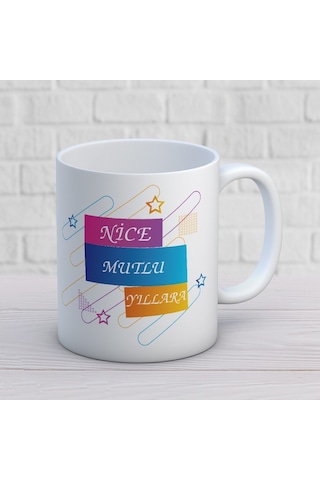 Nice Mutlu Yıllara Yazılı Yılbaşına Özel Hediyelik Kupa Bardak Beyaz