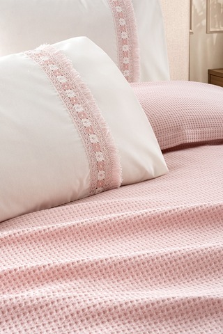 4 Parça Kopanaki Dantelli & Püsküllü Çift Kişilik Pike Takımı - %100 Pamuk - 210 X230 Cm - Somon