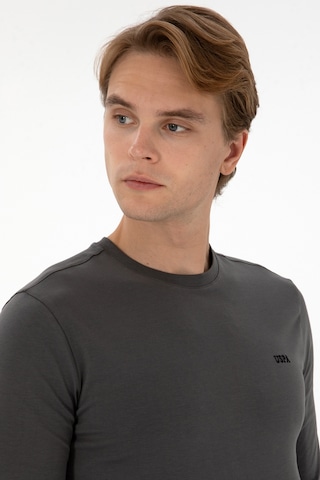 U.S. Polo Assn. Erkek Slim Fit Bisiklet Yaka Grı Süprem Basic Sweatshirt 50313744-VR024