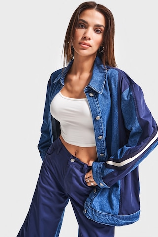 it's basic Kadın Kot Rengi 1w5-5 Oversize Parçalı Kumaş Özel Tasarım Denim Ceket