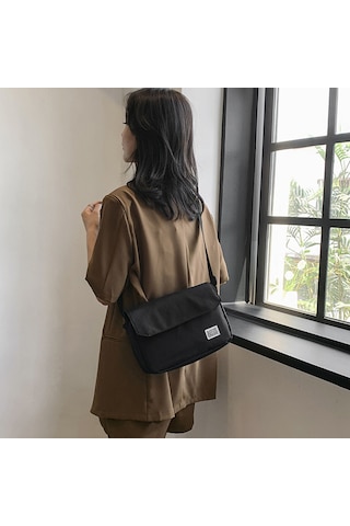 Dachuang "günlük Kullanım Ve Seyahat İçin Flep Kapanışlı Katı Siyah Naylon Crossbody Çanta" Red