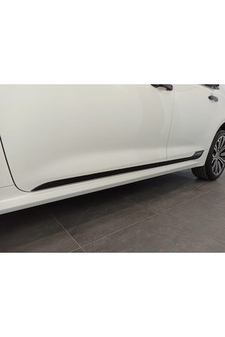 Toyota Uyumlu Corolla 2019 Kapı Çıtası Pıano Black