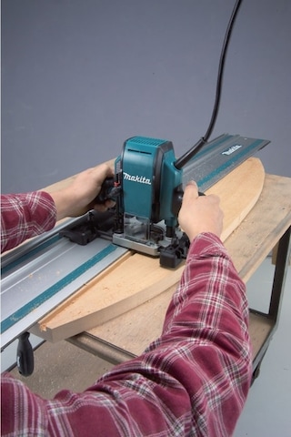 Makita RP0900 900W Dik Freze