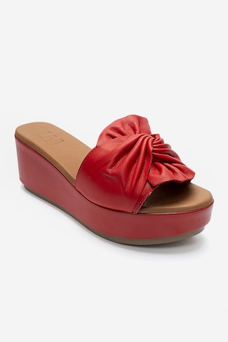 Luvishoes Jeff Kırmızı Cilt Hakiki Deri Fiyonklu Kadın Dolgu Topuklu Terlik