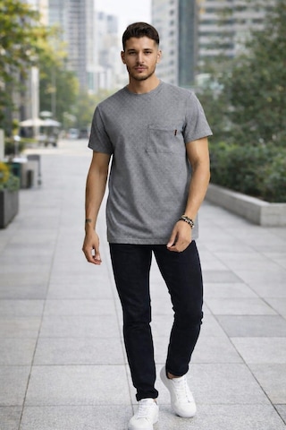 Alexandergardı Cep Detaylı Desenli T-shirt Gri