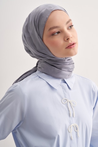 Carell Yazı Desen Jakar İtalyan İpekli Şal Silver Gri Çok Renkli