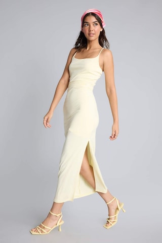 Defacto Bodycon Vücudu Saran Kare Yaka Askılı Maxı Elbise H6454ax26smyl450 Sarı-yl450