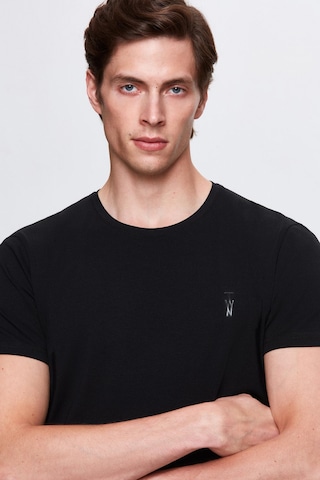 D's Damat Slim Fit Siyah Düz D's Damat Logo Baskılı Strech Pamuklu T-shirt 2ec148551753m Siyah