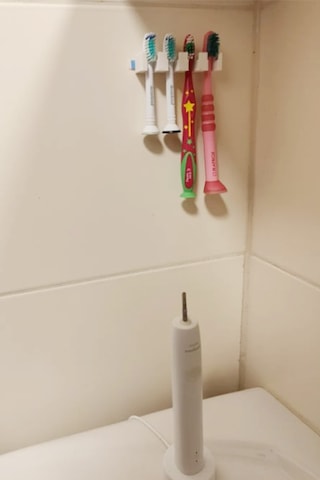Diş Fırçalığı 4'lü Diş Fırçası Tutucu,oral-b,ipana 8 Cm Beyaz