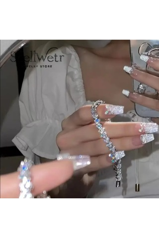 Crysta 925 Ayar Kaplama Parlak Taş Detaylı Kadın Bileklik Gümüş