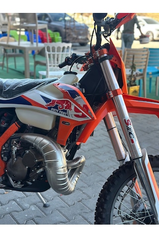 Yuki Ysn Dirty Paws 250 Motosiklet Turuncu