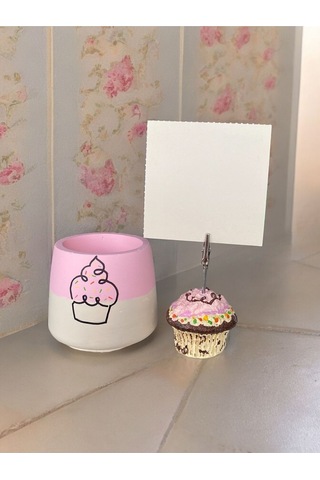Cupcake Tutuculu Cupcake Çizimli Saksı Ofis Seti Pembe