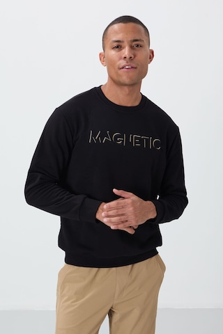 Tommy Life Siyah Yazı Nakışlı O Yaka Rahat Form İçi Polarlı Erkek Sweatshirt - 88020 Siyah
