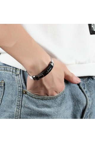 Samdoo Erkekler İçin Titanyum Çelik Bilezik - Gümüş Renkli, İnce Malzeme, Dayanıklı Ve Şık Tasarım Silver