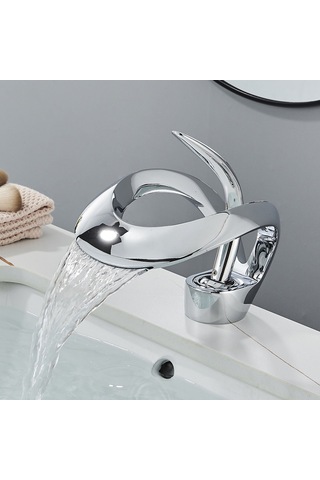 Krom Şelale Lavabo Bataryası Lüks Tek Kollu Tezgah Üstü Loft Musluk Ev Otel Özel Tasarım Gri