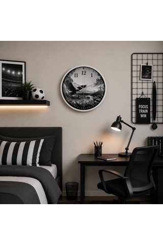Beyaz Özgür Kanatlar Taraftar Temalı 40 X 40 Cm Metal Duvar Saati