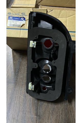 Hyundaı H100 Minibüs Sağ Arka Stop Lambası 1996-2003 Mobis 92402-43800
