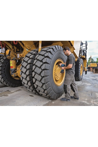 Bosch GDS 18V-1600 HC Professional 2x8.0Ah Akülü Darbeli Somun Sıkma Makinesi - 06019M1002