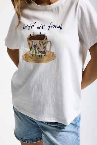it's basic Kadın Beyaz W5 Oversize Özel Baskılı Tasarım T-shirt