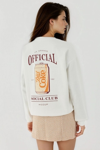 Hiccup Baskılı Yuvarlak Yaka Sweatshirt Tozlu Beyaz
